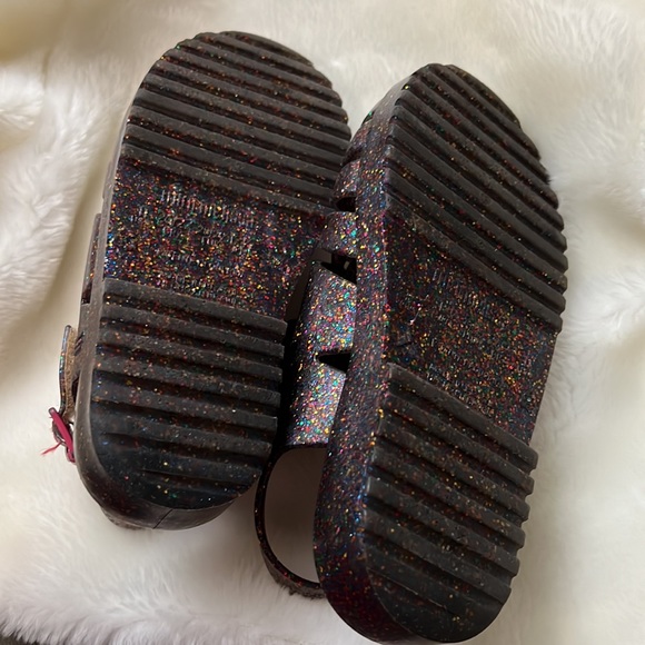 Mini Melissa - Picture 4 of 9